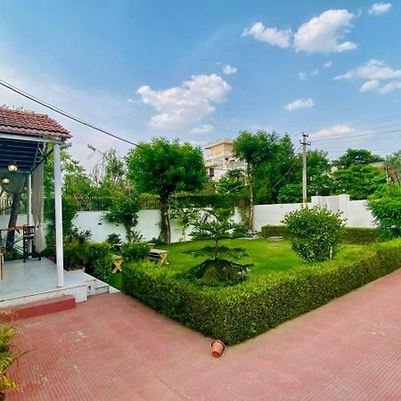Solanki Farms & Pool Villa Garden Fully Private Dźajpur Zewnętrze zdjęcie